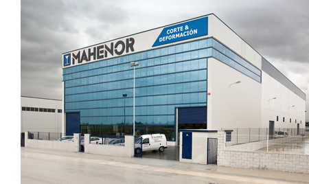 Mahenor inaugura nuevo centro logístico en Valencia