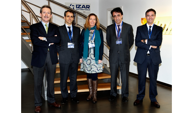 IZAR recibe al ICEX