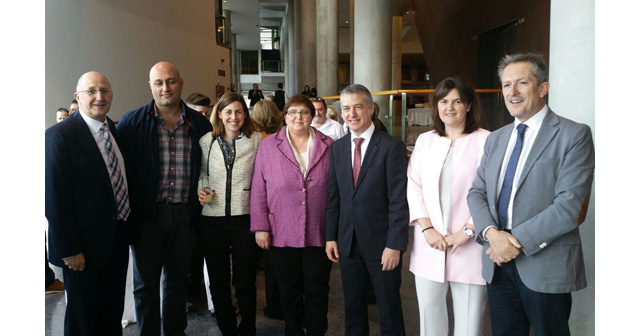 Carlos Pujana (IZAR) e Iñigo Urkullu clausuran la asamblea anual de ASLE