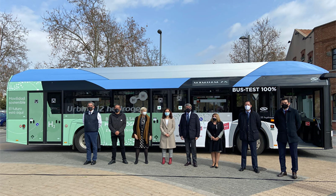 Air Liquide suministra el hidrógeno para uno de los primeros autobuses de pila de combustible que el grupo AVANZA y CRMT ponen en marcha en Madrid