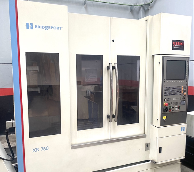 SEIKI: Centro de Mecanizado Vertical BRIDGEPORT XR760 SEIKI: Centro de Mecanizado Vertical BRIDGEPORT XR760