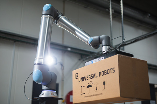 UNIVERSAL ROBOTS lanza UR20: un nuevo cobot industrial de 20 kg de carga 