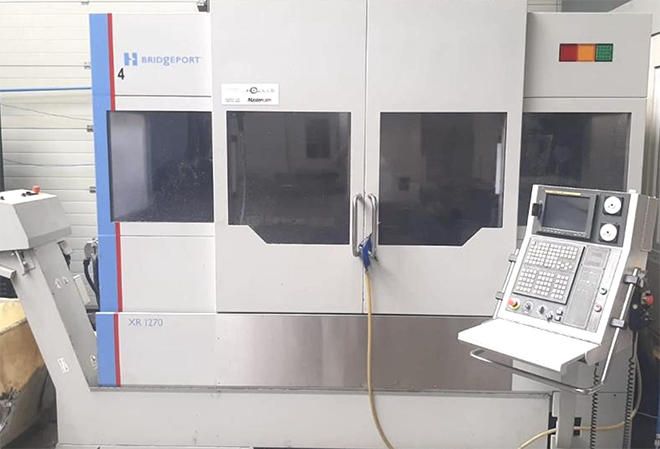 SEIKI: Centro de Mecanizado Vertical BRIGEPORT XR1270 SEIKI: Centro de Mecanizado Vertical BRIGEPORT XR1270