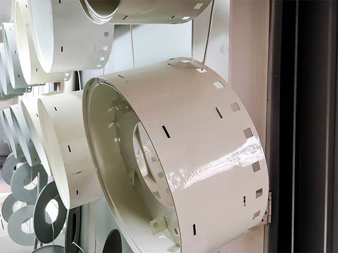 Cabinas de pintura FAVRAM: Innovación en el acabado de piezas metálicas Cabinas de pintura FAVRAM: Innovación en el acabado de piezas metálicas