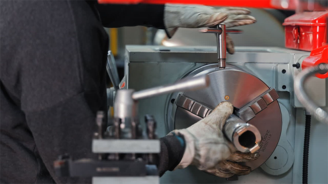 FUCHS: Grasa para máquina herramienta, cómo proteger tus equipos y reducir el desgaste